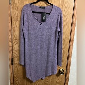 Way Tolan NWT‎ Purple Long Sleeve pullover neck sweater with cross cross XL